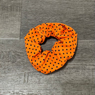 Polkadot scrunchie