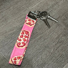 Load image into Gallery viewer, Pizza KeyFob Wristlet
