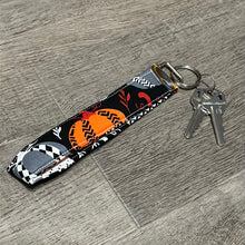 Load image into Gallery viewer, Pumpkin KeyFob Wristlet
