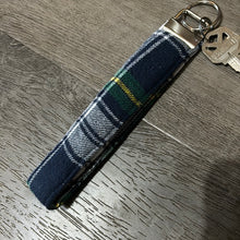 Load image into Gallery viewer, Plaid KeyFob Wristlet
