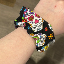 Load image into Gallery viewer, Sugar skull scrunchie
