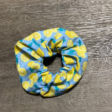 Load image into Gallery viewer, Lemon scrunchie
