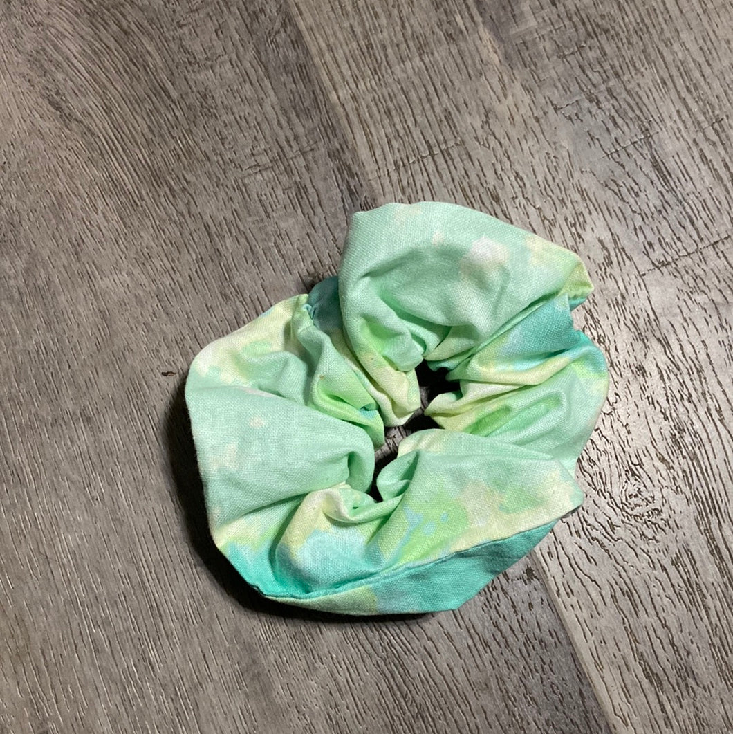 Green tie-dye scrunchie