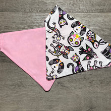 Load image into Gallery viewer, Skull animal dog bandana
