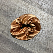 Load image into Gallery viewer, Gold scrunchie
