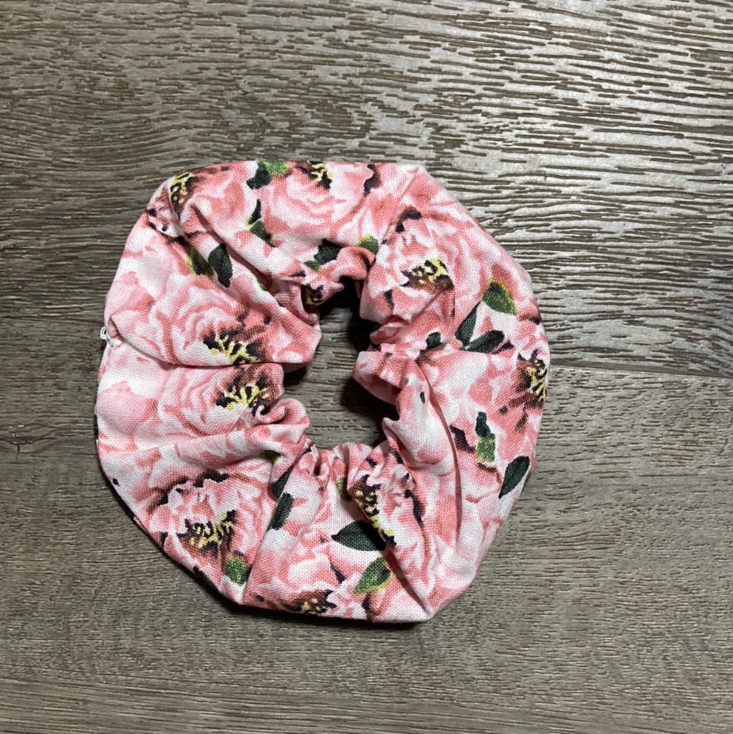 Rose scrunchie