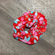 Load image into Gallery viewer, Red flower scrunchie
